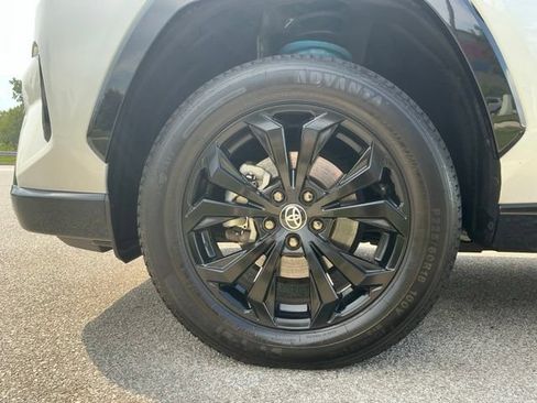Used 2023 Toyota RAV4 SE AWD/4WD image 14