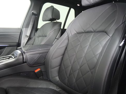 Certified 2026 BMW X5 xDrive40i AWD/4WD image 11