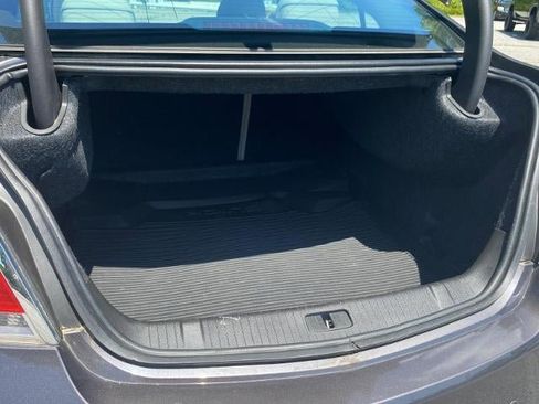 Used 2012 Buick LaCrosse Leather FWD image 23