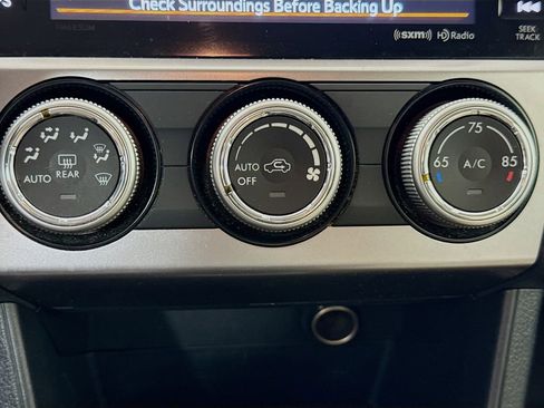 Used 2017 Subaru Crosstrek 2.0i Limited w/ Popular Package #2 image 15