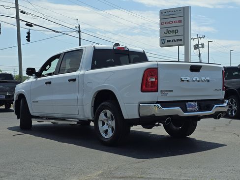 Used 2025 RAM 1500 Big Horn AWD/4WD image 22