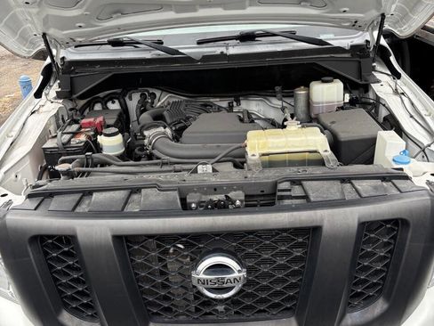 Used 2018 Nissan NV 2500 SV w/ Navigation Package image 27