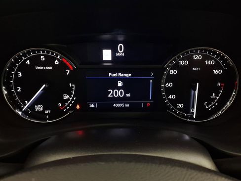 Used 2023 Cadillac XT4 Sport FWD image 15