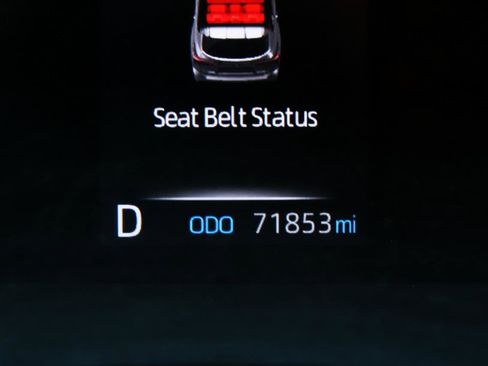 Used 2020 Toyota Highlander LE image 15