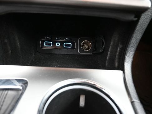 Used 2020 Jeep Grand Cherokee Limited image 28