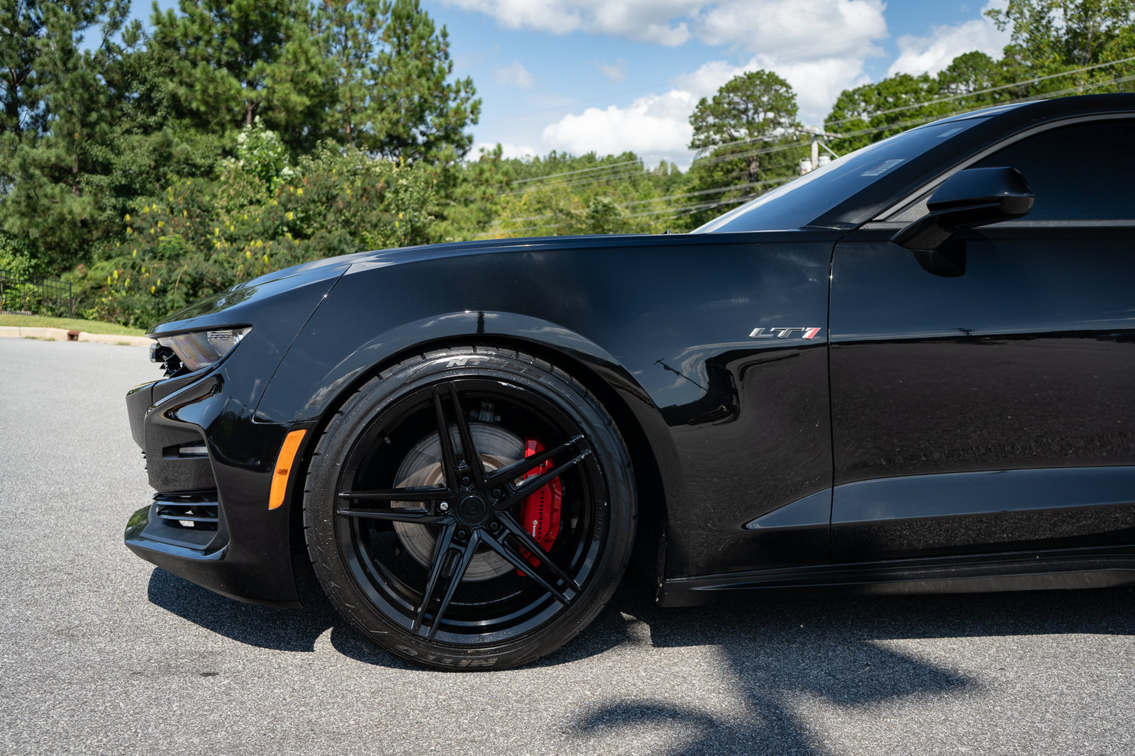 Used 2021 Chevrolet Camaro SS RWD image 6