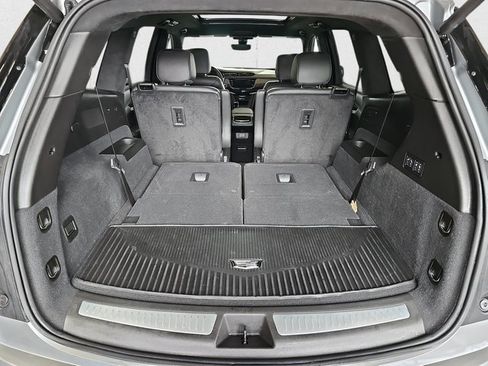 Used 2025 Cadillac XT6 Sport w/ Platinum Package image 14