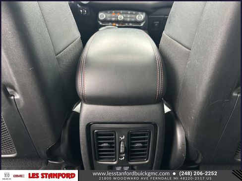 Used 2025 Dodge Durango R/T AWD/4WD image 16