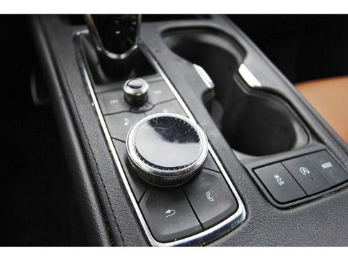 Used 2022 Cadillac XT4 Sport w/ Comfort Package FWD image 26