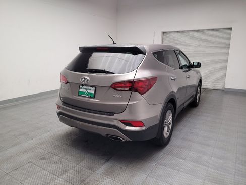 Used 2018 Hyundai Santa Fe Sport w/ Cargo Package FWD image 9