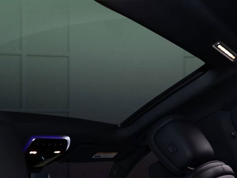 Used 2022 Mercedes-Benz S 500 4MATIC w/ AMG Line Package image 31