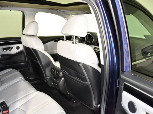 Used 2025 Honda Pilot Touring image 44