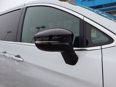 Used 2026 Chrysler Pacifica Select