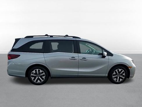 New 2026 Honda Odyssey EX-L image 4