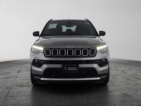 Used 2023 Jeep Compass Limited w/ Elite Group AWD/4WD image 8