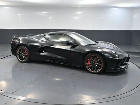 Used 2023 Chevrolet Corvette Stingray Premium Cpe w/ 3LT image 4