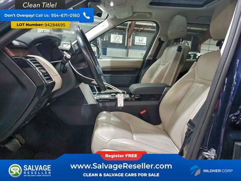 Used 2020 Land Rover Discovery HSE AWD/4WD image 9