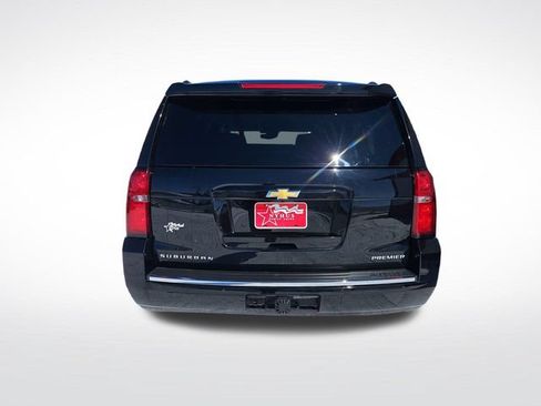 Used 2020 Chevrolet Suburban Premier AWD/4WD image 5