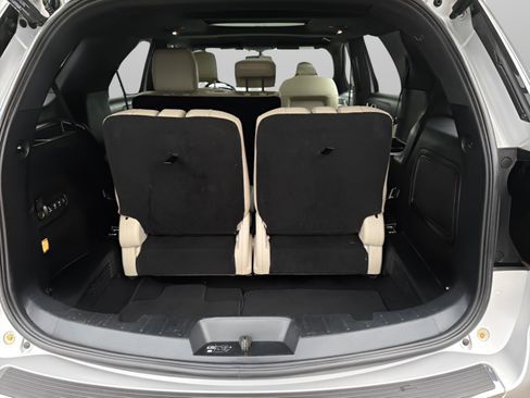 Used 2019 Ford Explorer Limited w/ Class III Trailer Tow Package image 25