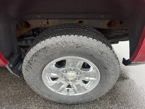 Used 2018 Chevrolet Silverado 1500 LT w/ All Star Edition image 9