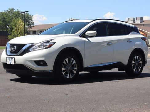 Used 2015 Nissan Murano SV w/ Premium Package AWD/4WD image 11