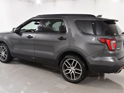 Used 2017 Ford Explorer Sport w/ Equipment Group 401A AWD/4WD image 15