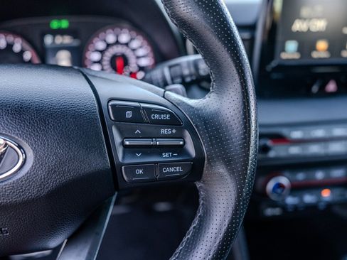 Used 2019 Hyundai Veloster Turbo image 17