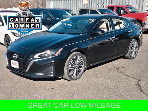 Used 2024 Nissan Altima 2.5 SL image 2