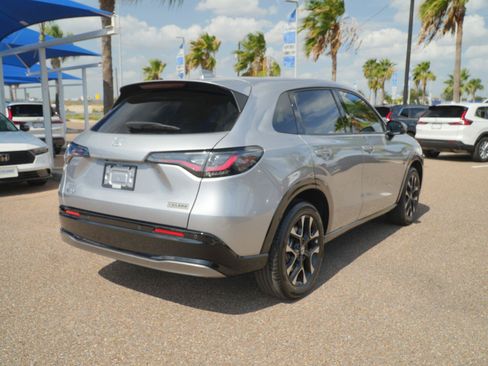 Used 2026 Honda HR-V EX-L image 10