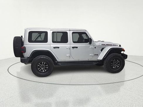 Used 2024 Jeep Wrangler Unlimited Rubicon image 14