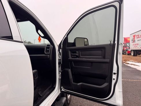 Used 2022 RAM 2500 Tradesman w/ Snow Chief Group image 31