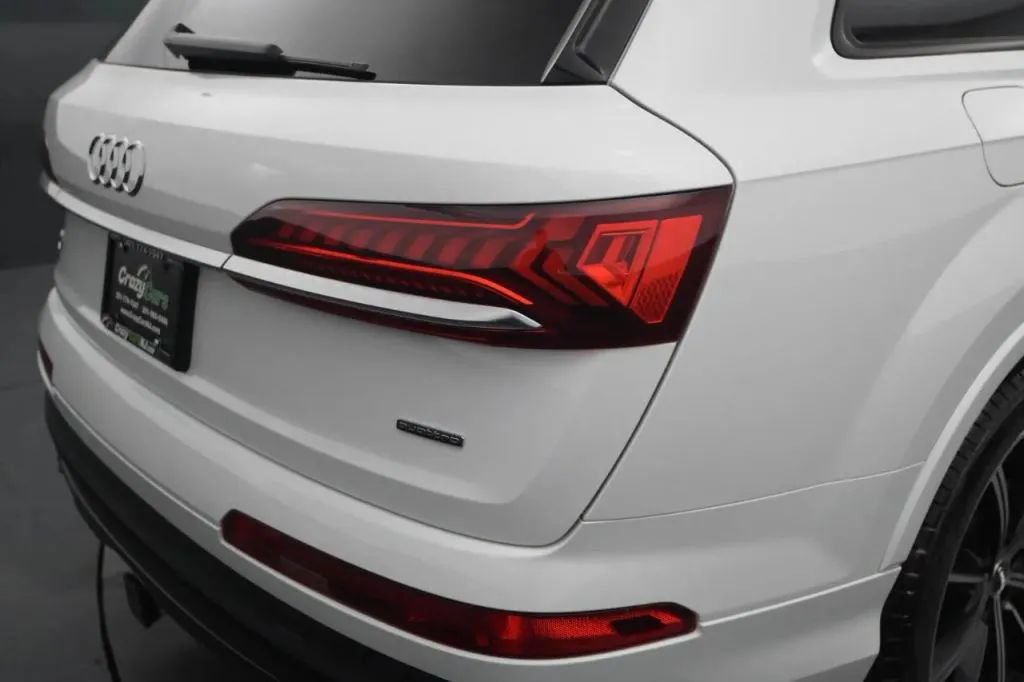 Used 2021 Audi Q7 3.0T Premium Plus w/ Premium Plus Package AWD/4WD image 18