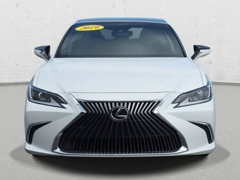 Used 2019 Lexus ES 350 w/ Accessory Package 2 FWD image 2