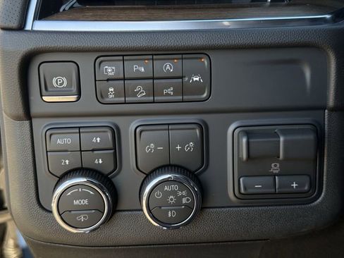 New 2026 Chevrolet Tahoe High Country image 21