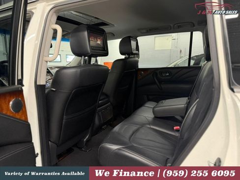 Used 2017 INFINITI QX80 4WD w/ Deluxe Technology Package image 33