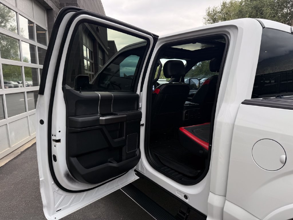 Used 2019 Ford F150 Lariat w/ Equipment Group 502A Luxury AWD/4WD image 34