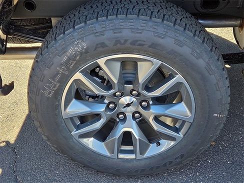 New 2026 Chevrolet Silverado 1500 RST w/ Z71 Off-Road Package image 5