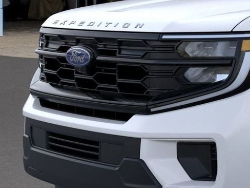 New 2026 Ford Expedition Max Active image 17