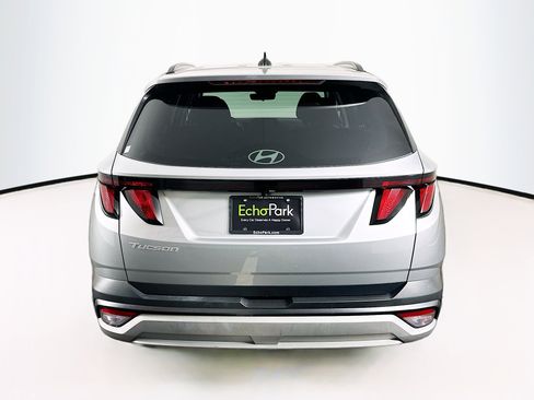 Used 2025 Hyundai Tucson SEL FWD image 7