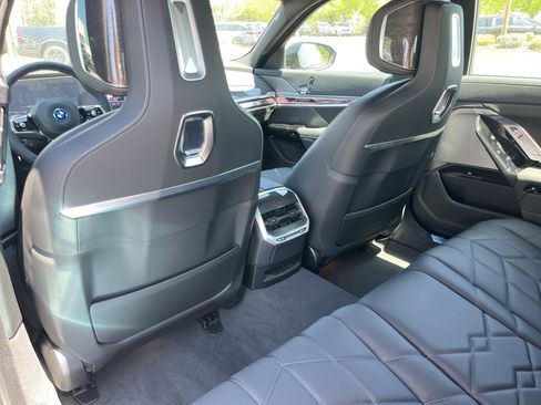 New 2026 BMW i7 eDrive50 RWD image 17