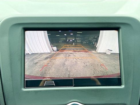 Used 2023 Chevrolet Equinox LT FWD image 13