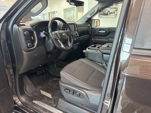 Used 2019 Chevrolet Silverado 1500 LT w/ All-Star Edition image 2