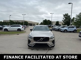 Certified 2025 Volvo XC60 B5 Core AWD/4WD video 2