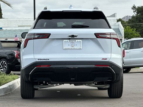 New 2026 Chevrolet Equinox RS image 5