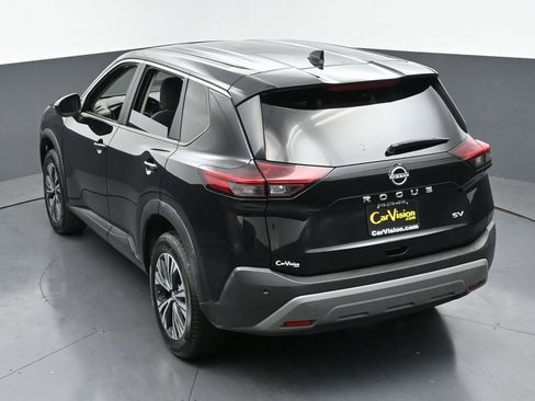 Used 2023 Nissan Rogue SV image 41