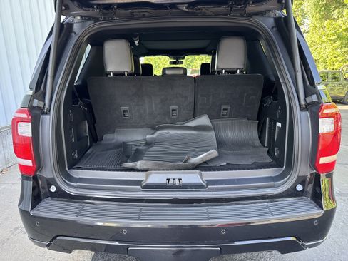 Used 2021 Ford Expedition XLT AWD/4WD image 13