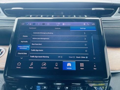 Used 2025 Jeep Grand Cherokee L Summit w/ Obsidian Package AWD/4WD image 37