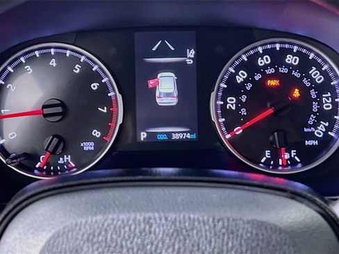 Used 2021 Toyota RAV4 LE FWD image 22