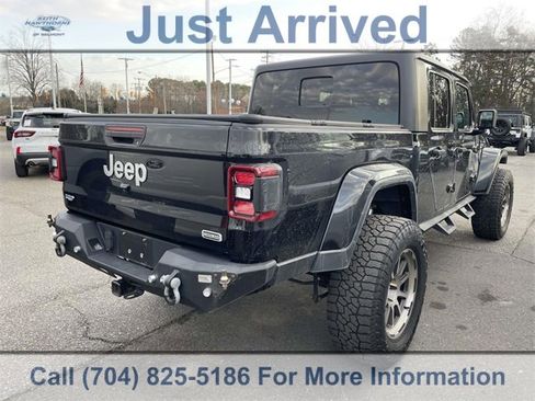 Used 2020 Jeep Gladiator Overland image 4