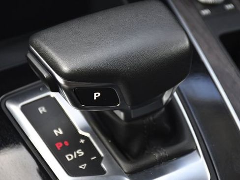 Used 2024 Audi Q5 2.0T Premium Plus AWD/4WD image 13